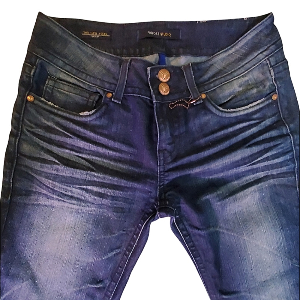 Vigoss Studio: Blue Jeans w/ 3D Effect, Size 29 (7/8). Used like New